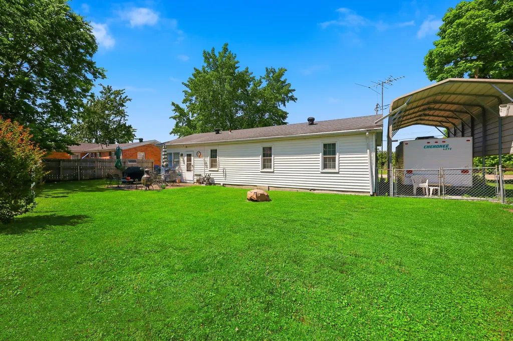 650 Walnut Meadow Road Berea KY 40403