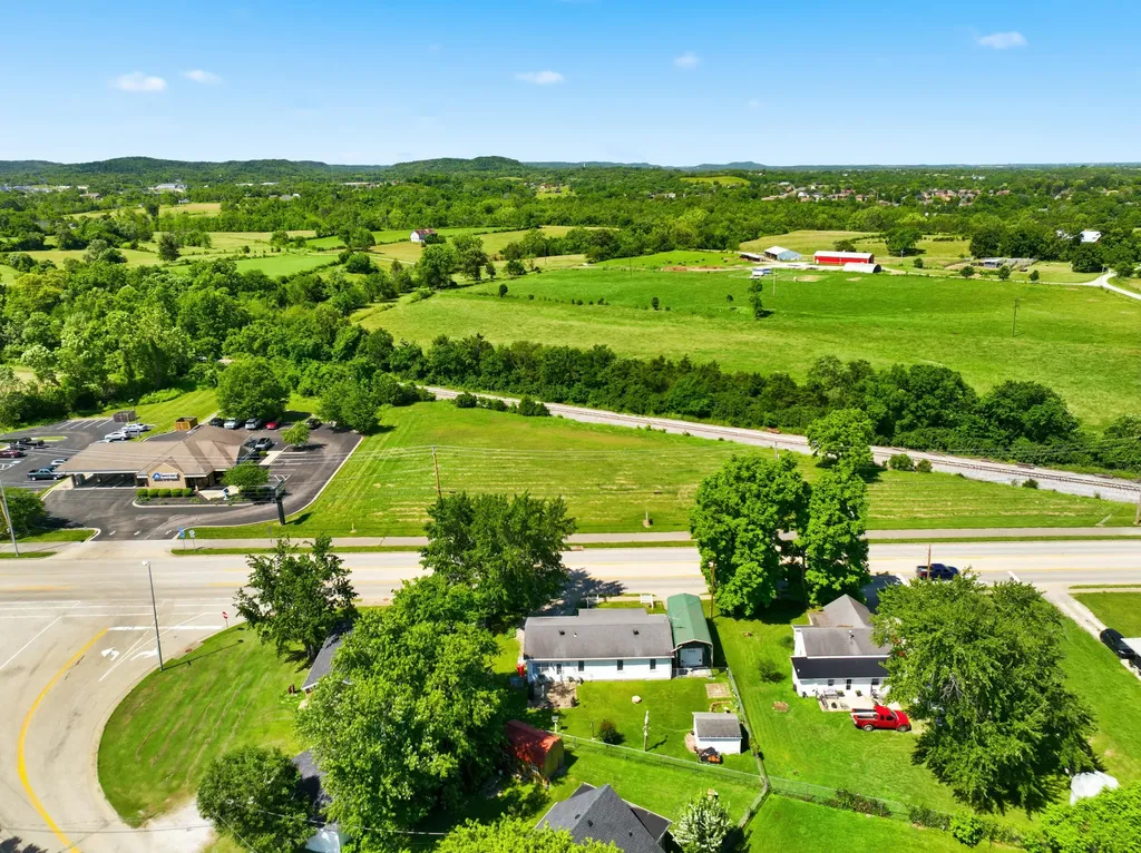 650 Walnut Meadow Road Berea KY 40403