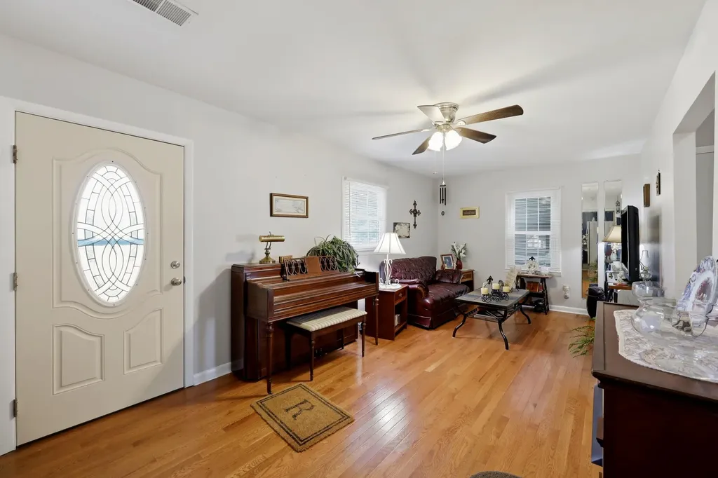 650 Walnut Meadow Road Berea KY 40403