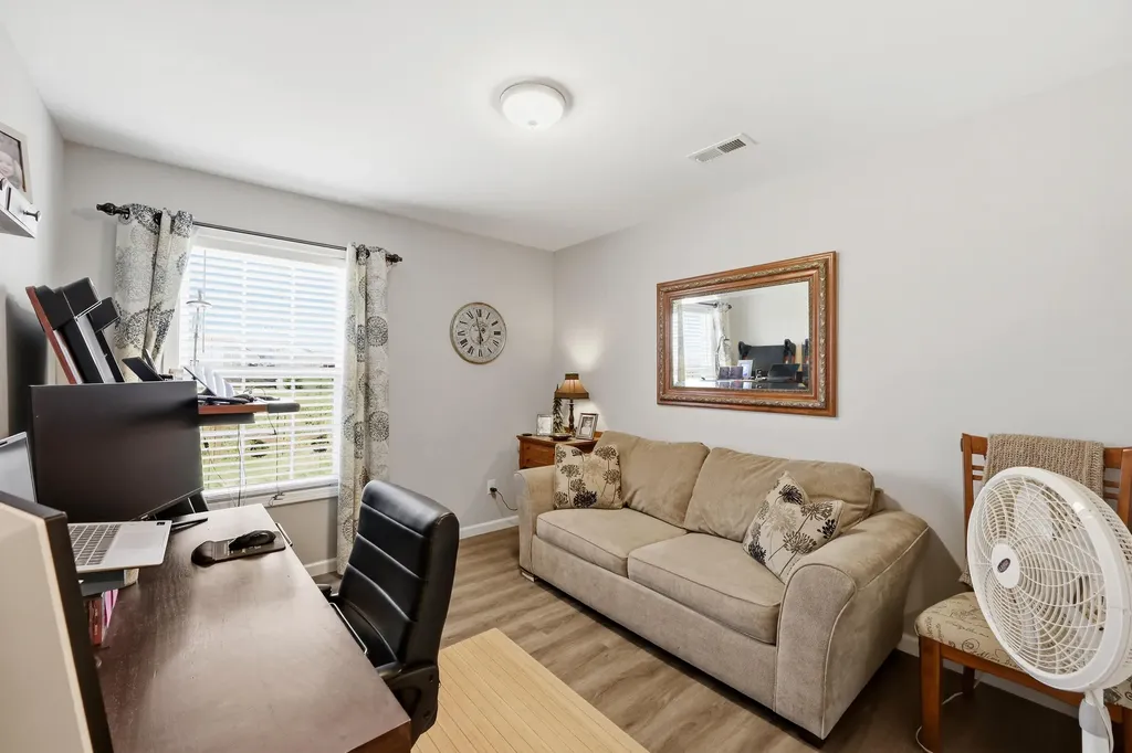 437 Middle Creek Way Berea KY 40403