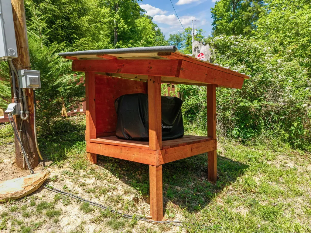 108 Spirit View Lake Drive Campton KY 41301