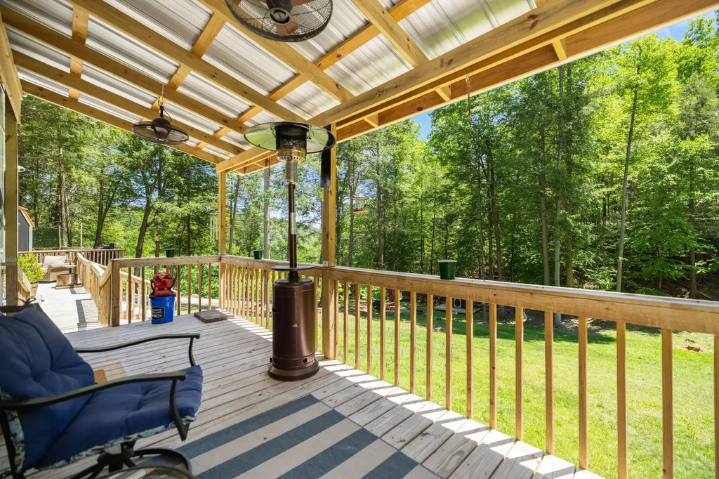 108 Spirit View Lake Drive Campton KY 41301