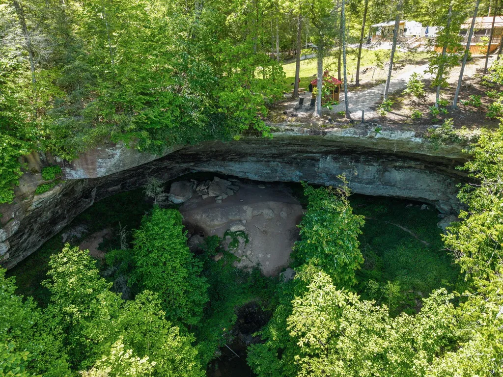 108 Spirit View Lake Drive Campton KY 41301