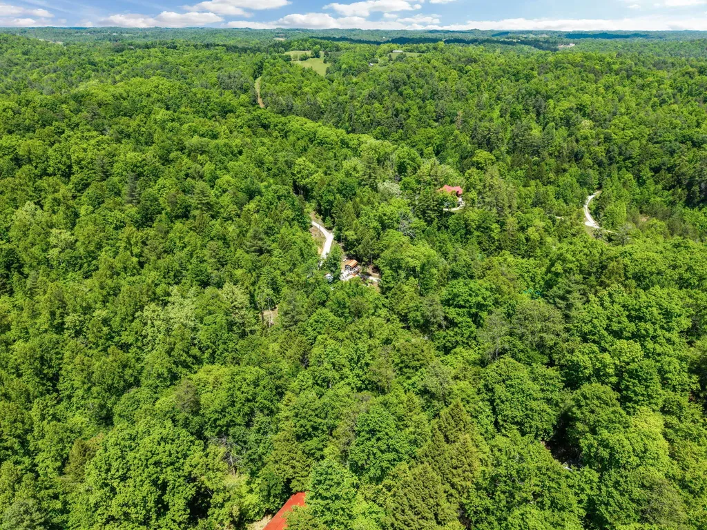 108 Spirit View Lake Drive Campton KY 41301