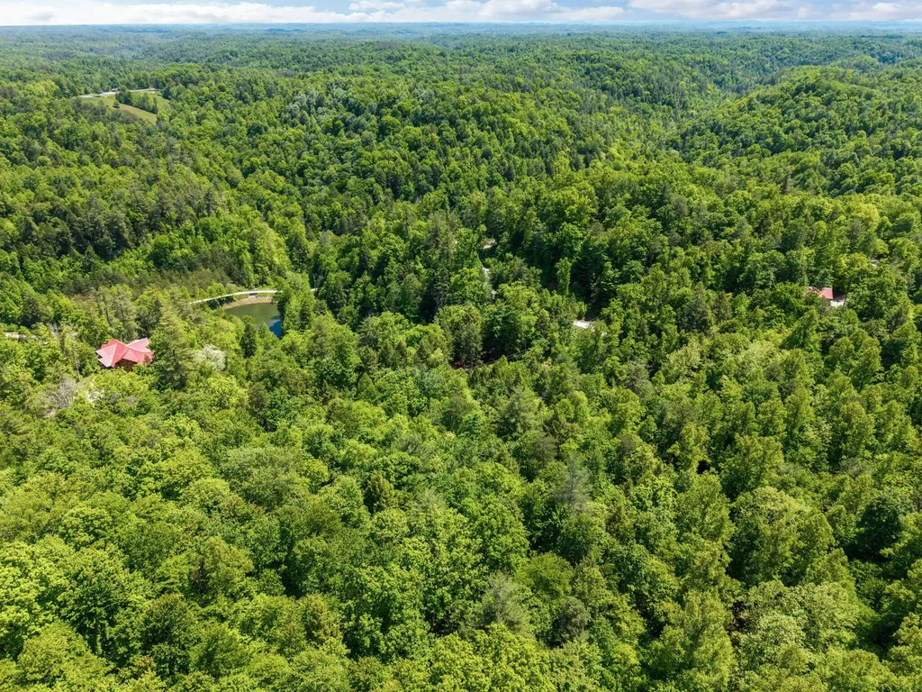 108 Spirit View Lake Drive Campton KY 41301