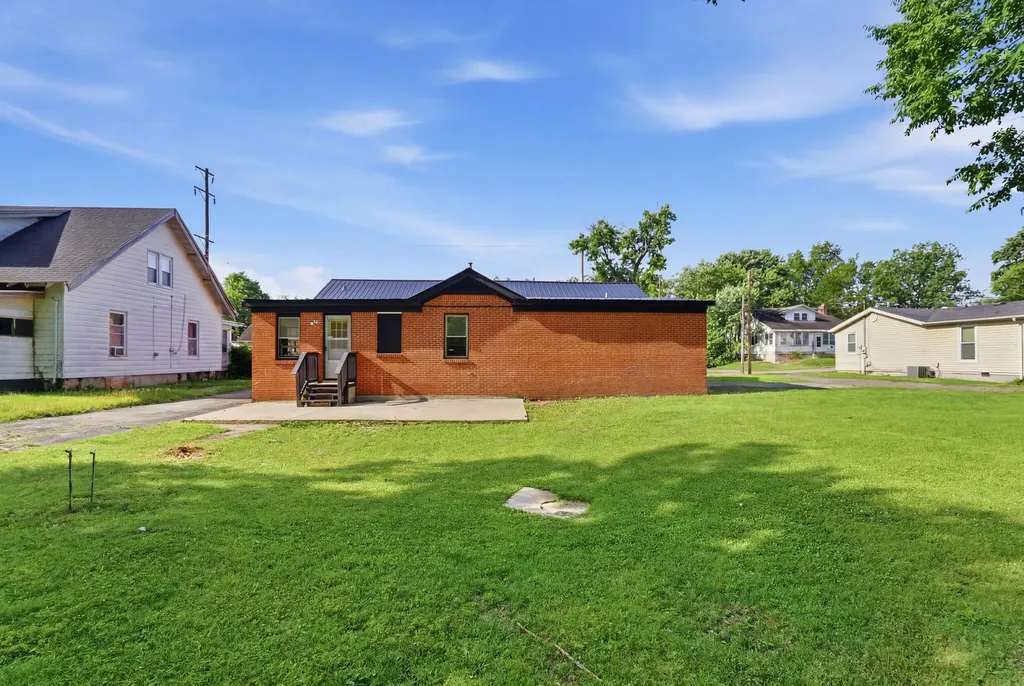 441 Russell Street Danville KY 40422