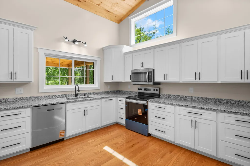 170 Laredo Drive London KY 40741