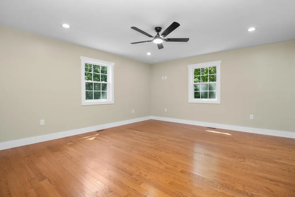 170 Laredo Drive London KY 40741