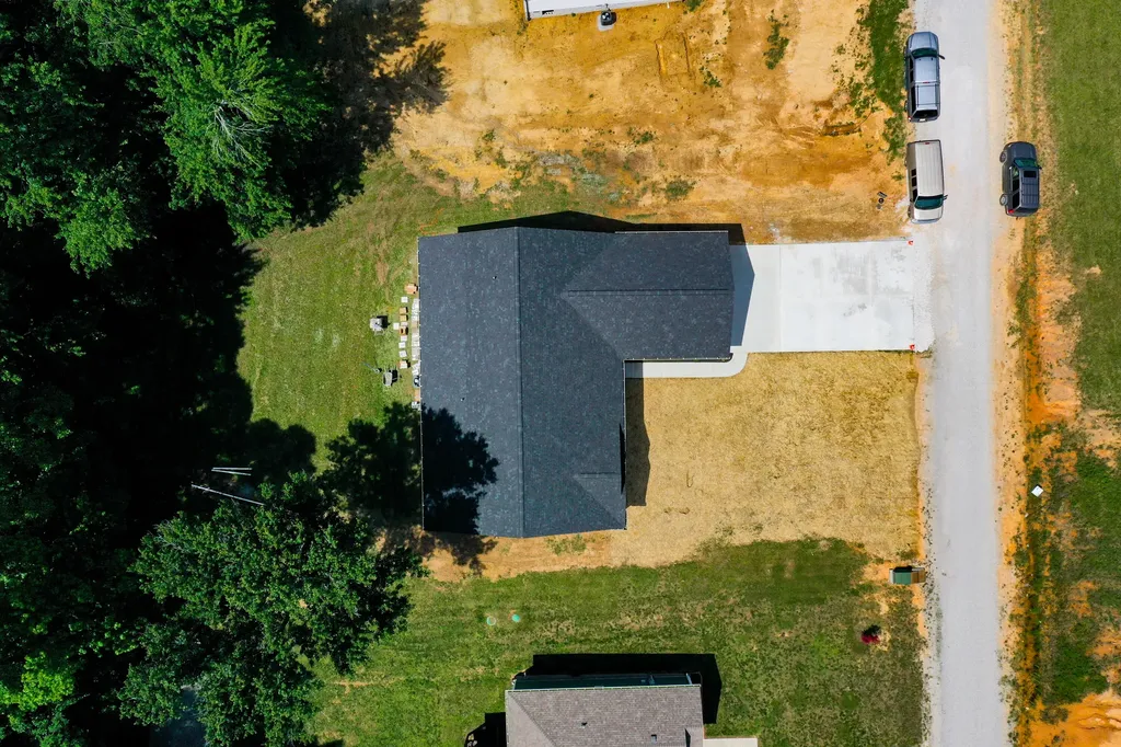 170 Laredo Drive London KY 40741