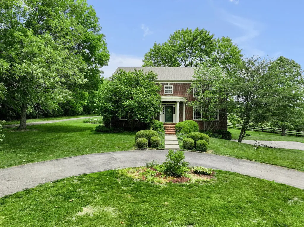 1601 Ferguson Road Lexington KY 40511