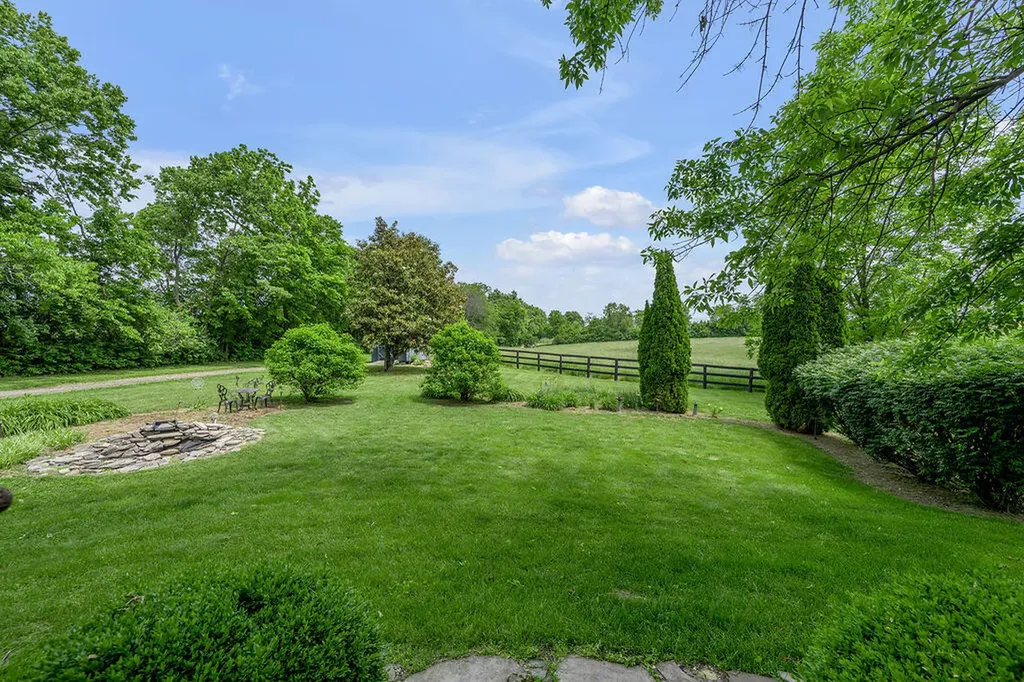 1601 Ferguson Road Lexington KY 40511
