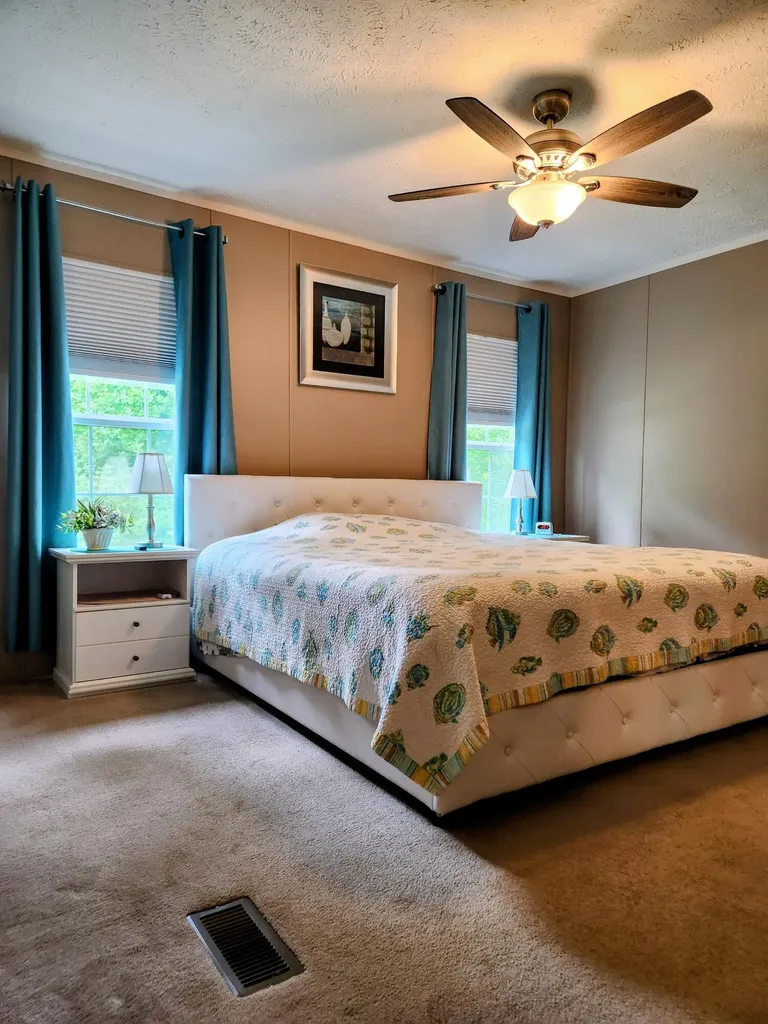 17108 Kentucky 28 Buckhorn KY 41721