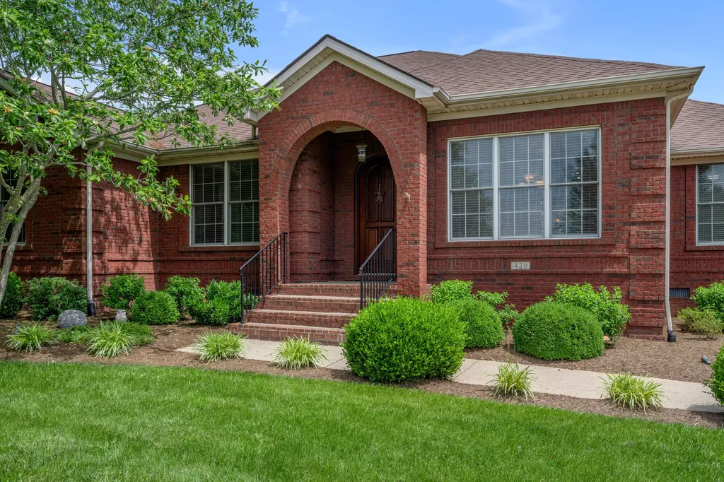 420 W Brannon Road Nicholasville KY 40356