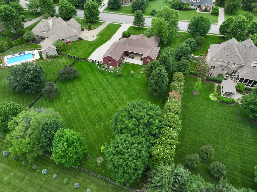 420 W Brannon Road Nicholasville KY 40356