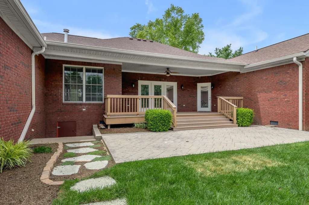 420 W Brannon Road Nicholasville KY 40356