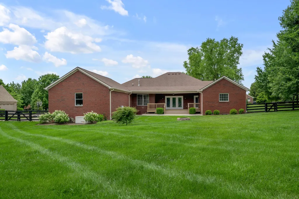 420 W Brannon Road Nicholasville KY 40356
