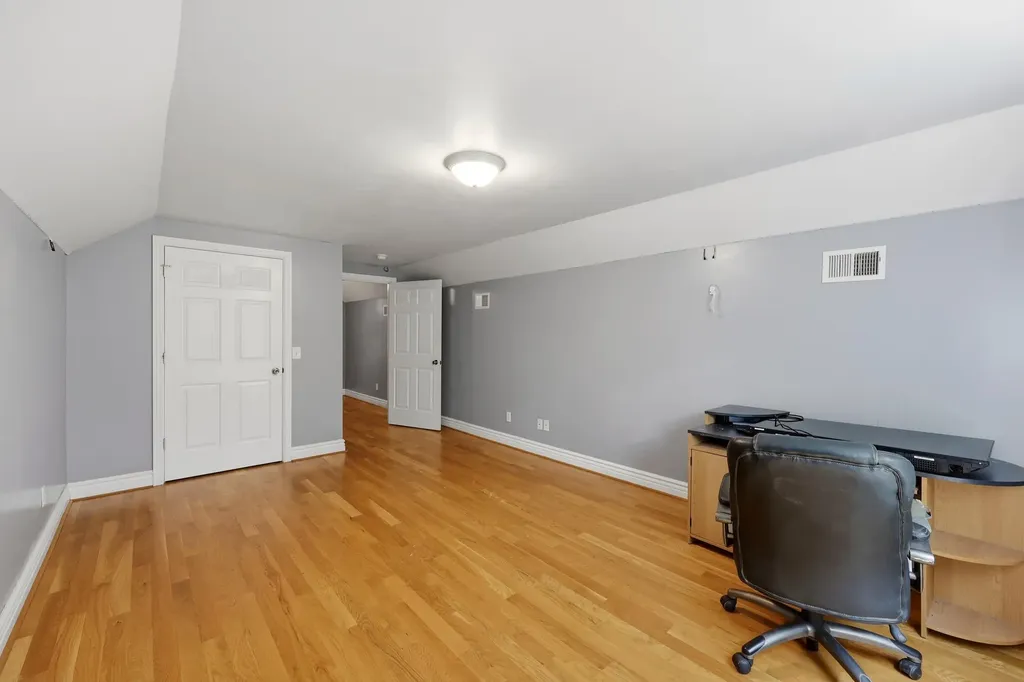 688 Cap Bottom Lane Harrodsburg KY 40330