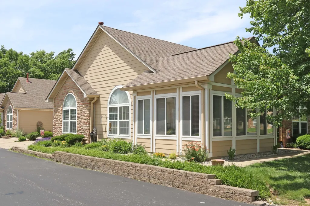 253 Churchill Nicholasville KY 40356