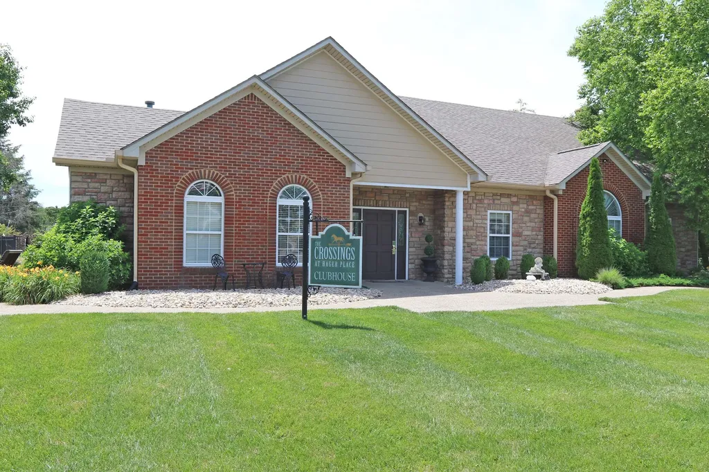 253 Churchill Nicholasville KY 40356