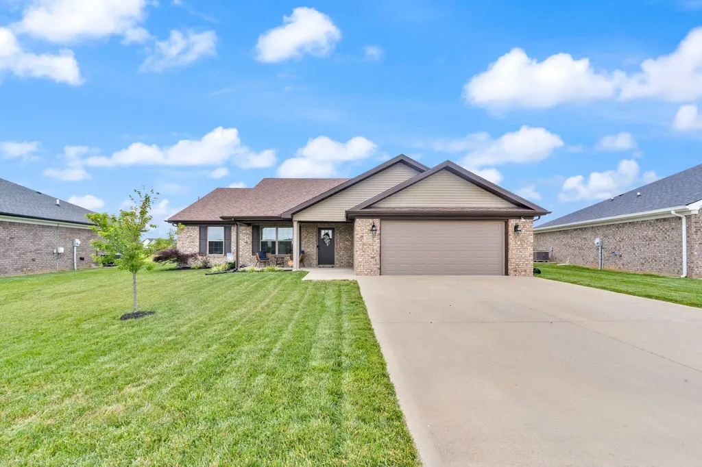 205 Windward Way Richmond KY 40475