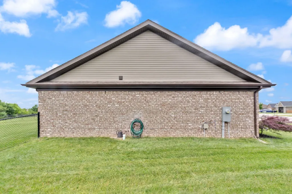 205 Windward Way Richmond KY 40475