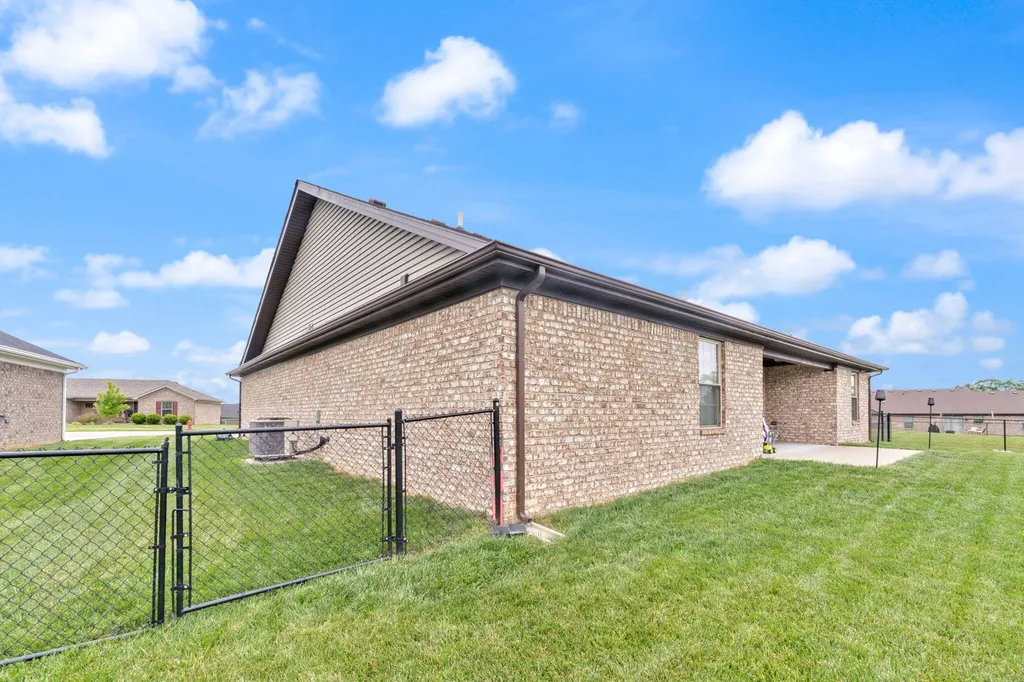 205 Windward Way Richmond KY 40475