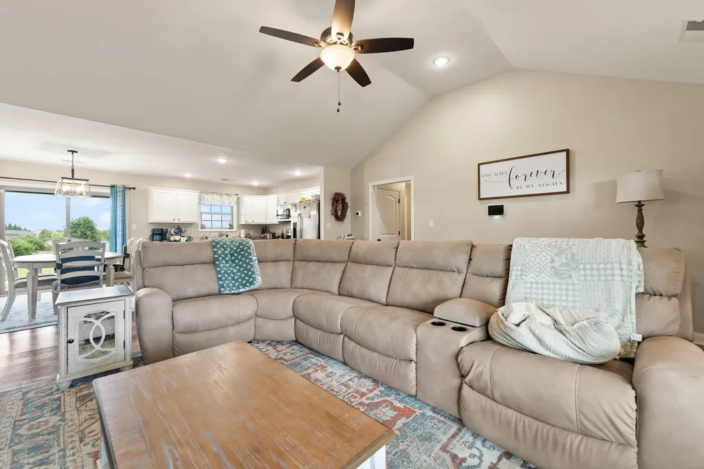 205 Windward Way Richmond KY 40475