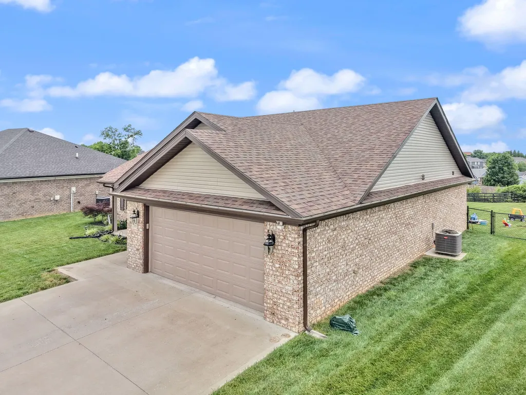 205 Windward Way Richmond KY 40475