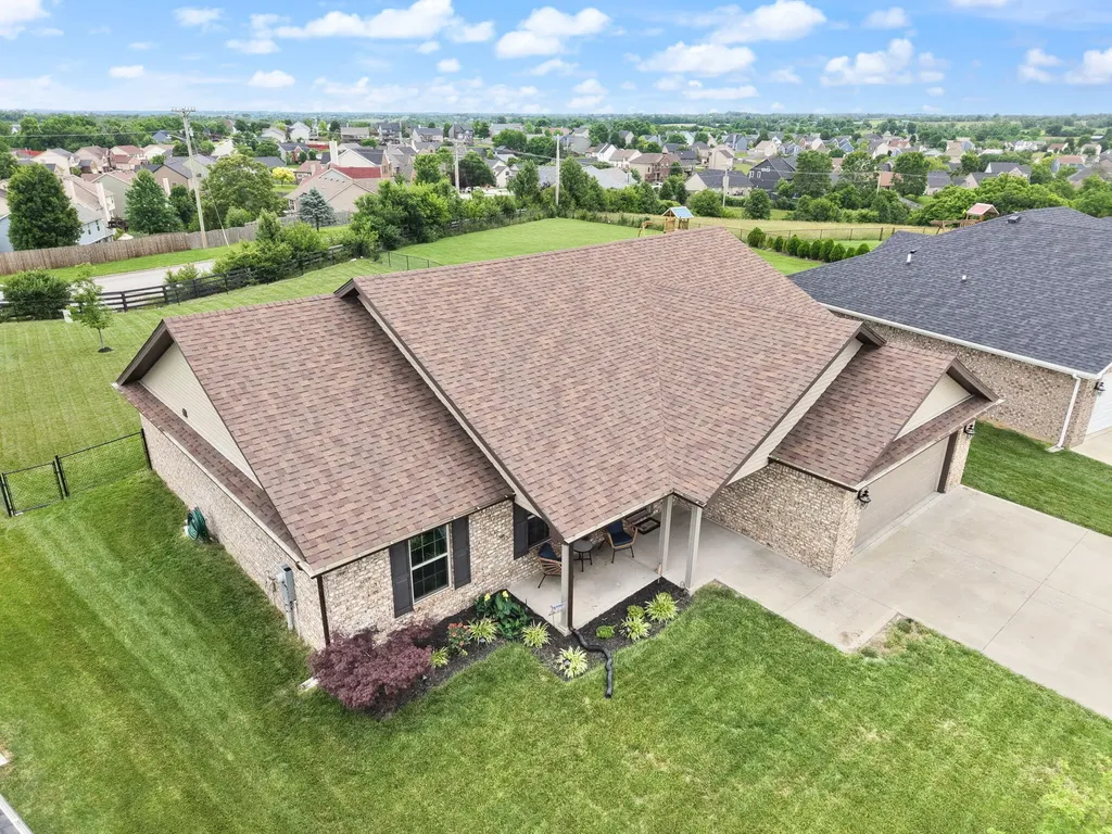 205 Windward Way Richmond KY 40475
