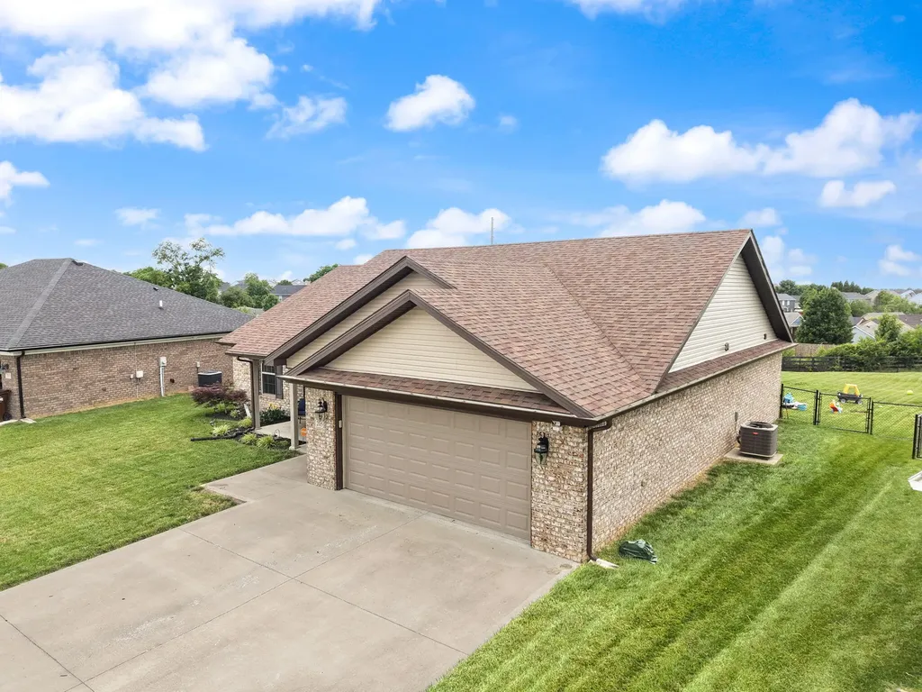 205 Windward Way Richmond KY 40475
