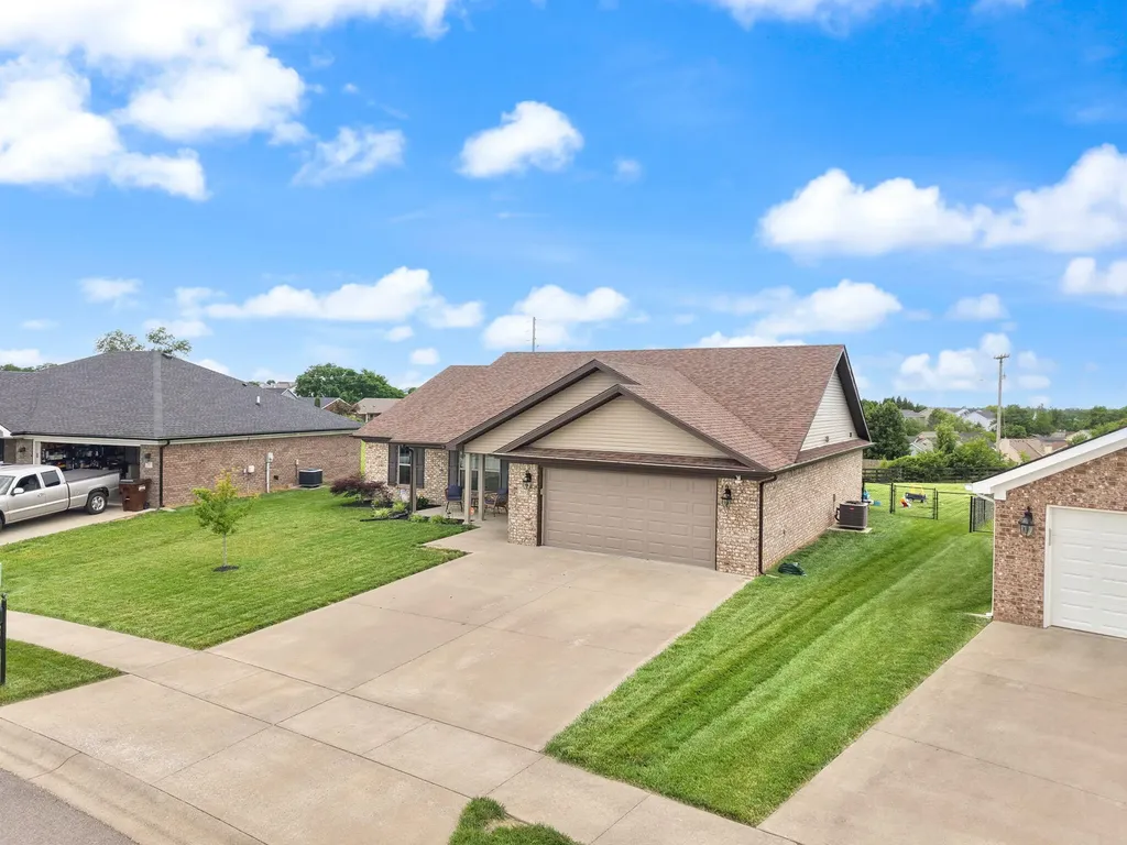 205 Windward Way Richmond KY 40475