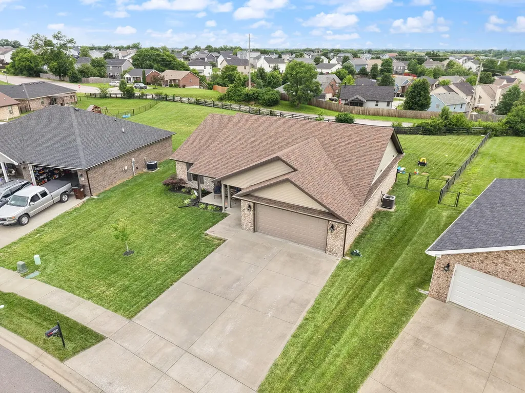 205 Windward Way Richmond KY 40475