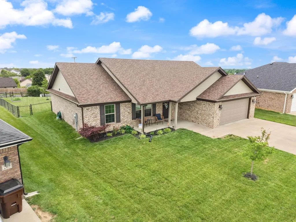 205 Windward Way Richmond KY 40475