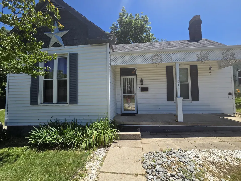109 Vine Street Cynthiana KY 41031