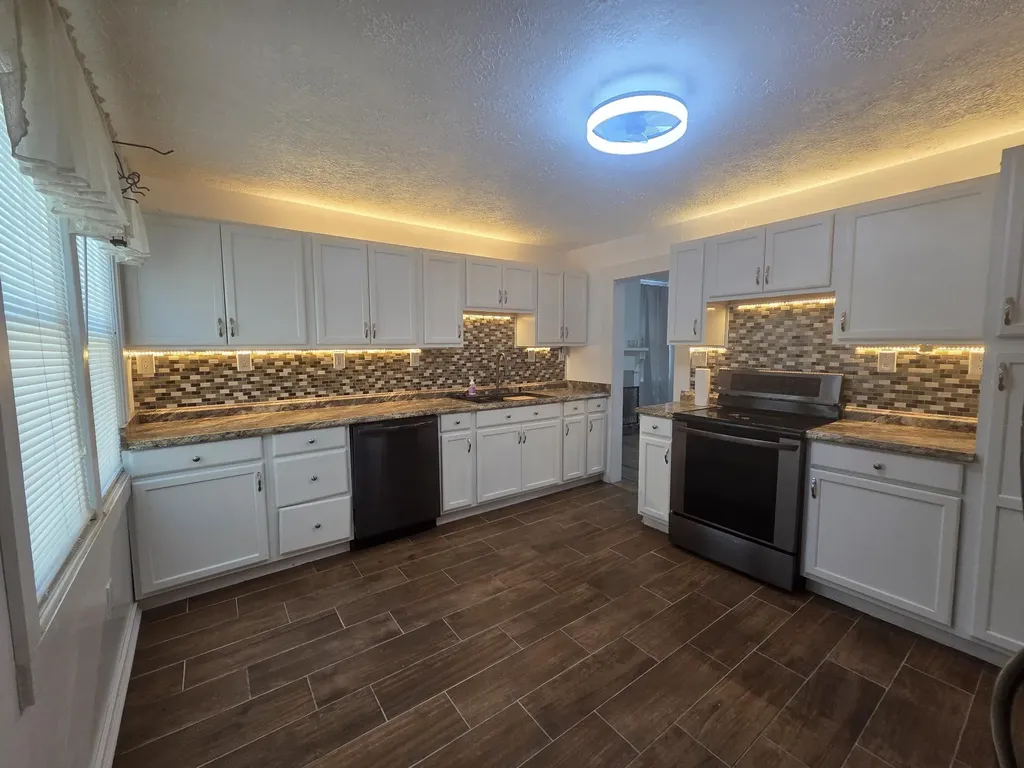 109 Vine Street Cynthiana KY 41031