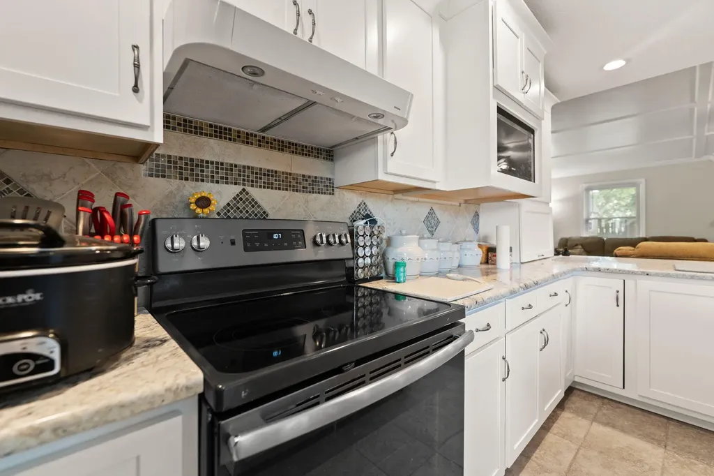 100 Saratoga Circle Richmond KY 40475