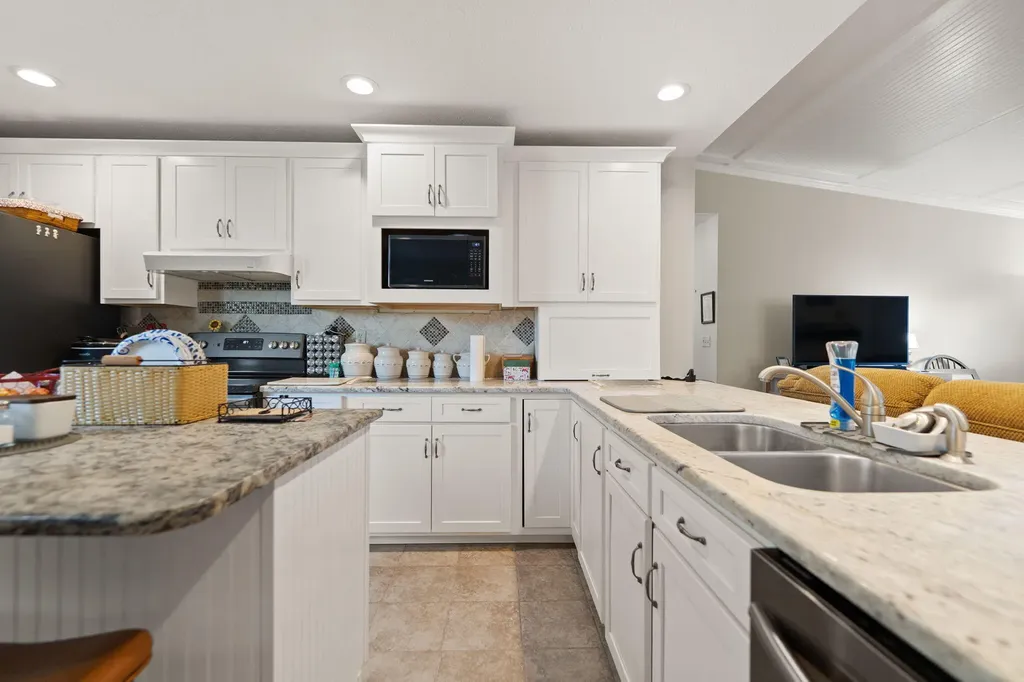 100 Saratoga Circle Richmond KY 40475