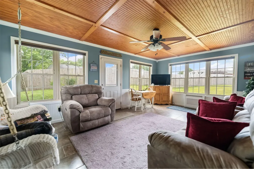 100 Saratoga Circle Richmond KY 40475