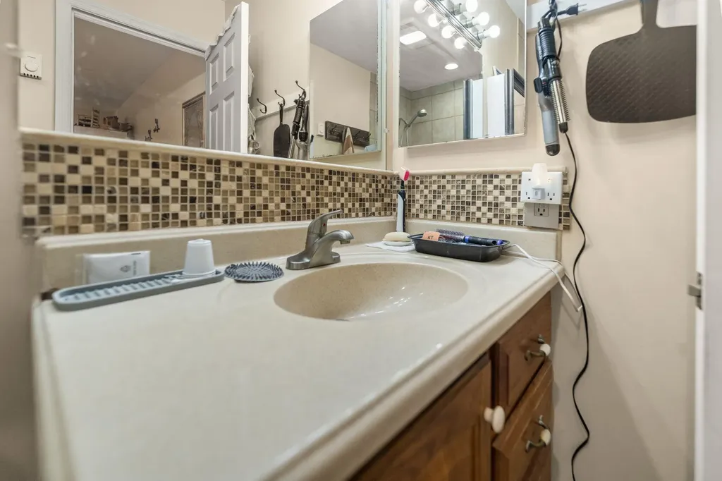 100 Saratoga Circle Richmond KY 40475