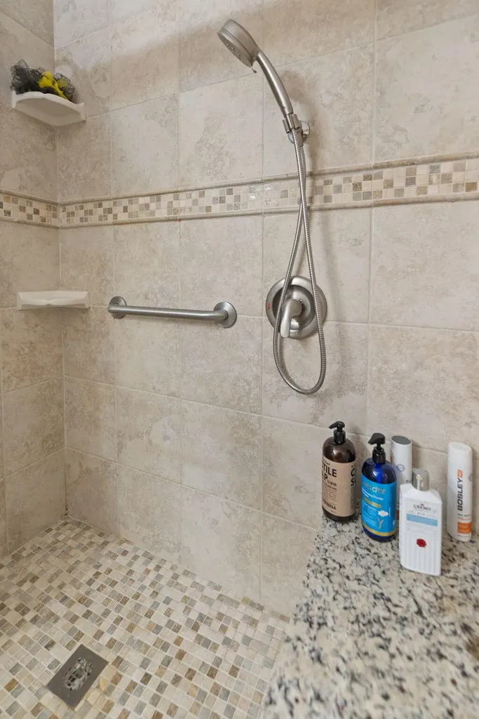 100 Saratoga Circle Richmond KY 40475