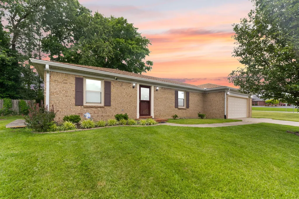 100 Saratoga Circle Richmond KY 40475