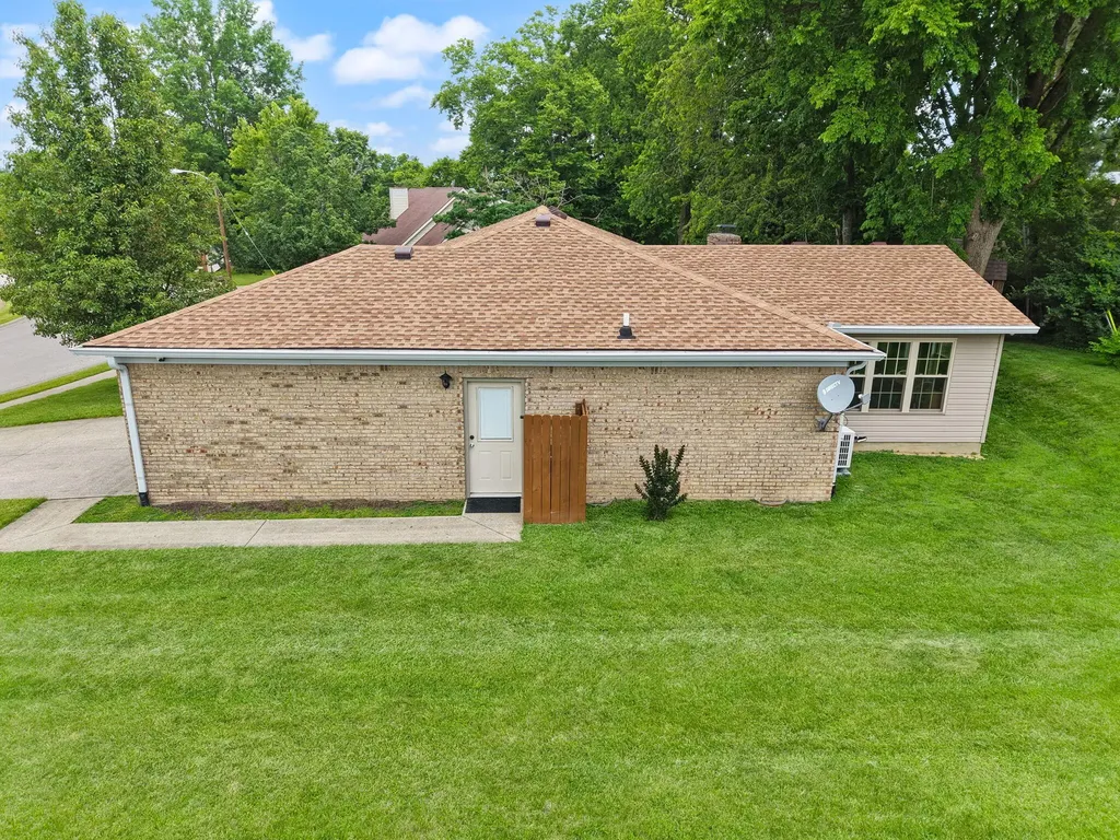 100 Saratoga Circle Richmond KY 40475