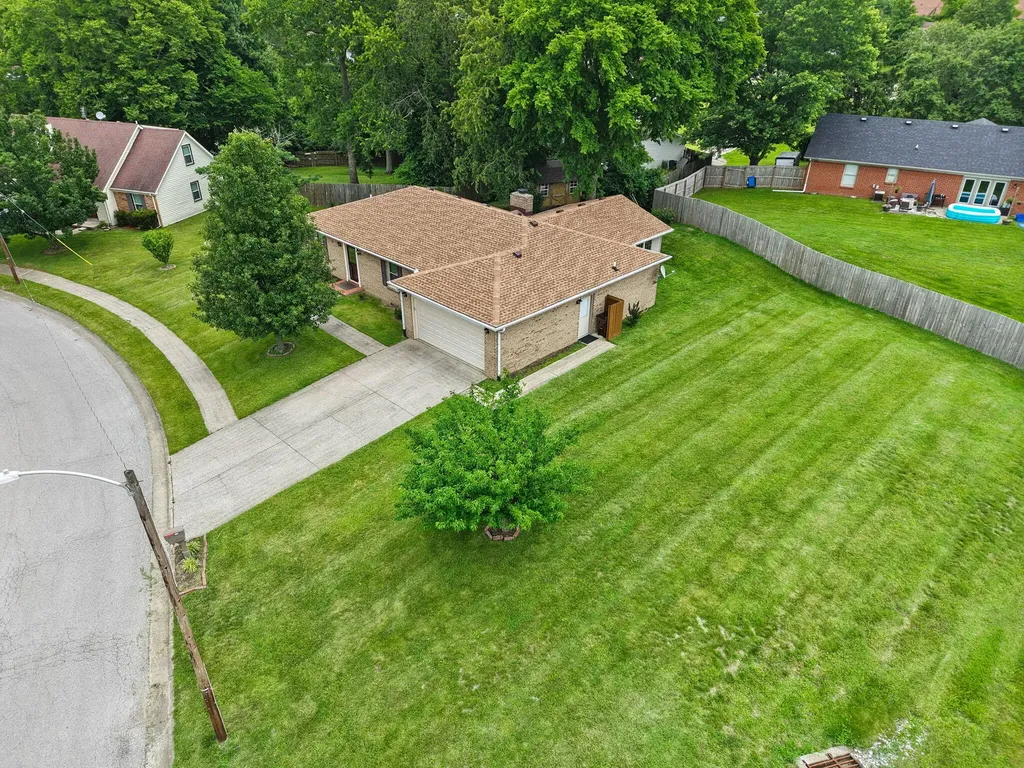 100 Saratoga Circle Richmond KY 40475