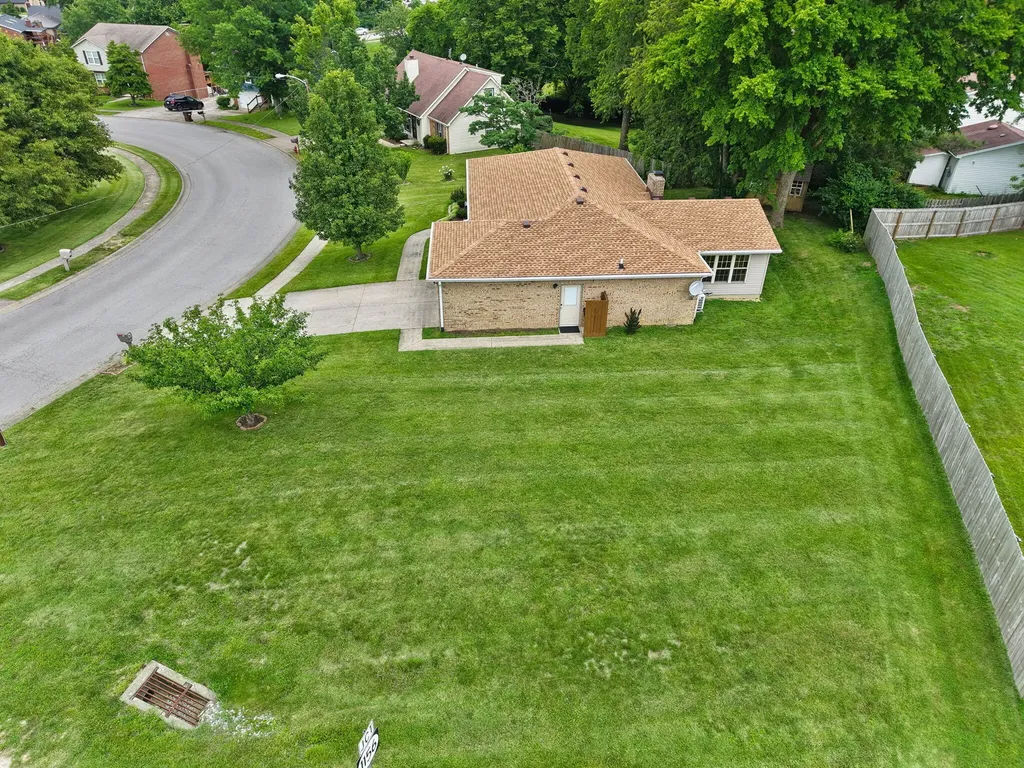 100 Saratoga Circle Richmond KY 40475