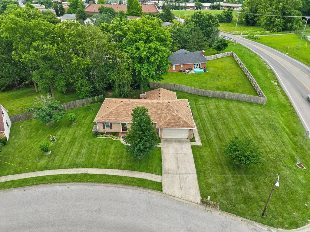 100 Saratoga Circle Richmond KY 40475