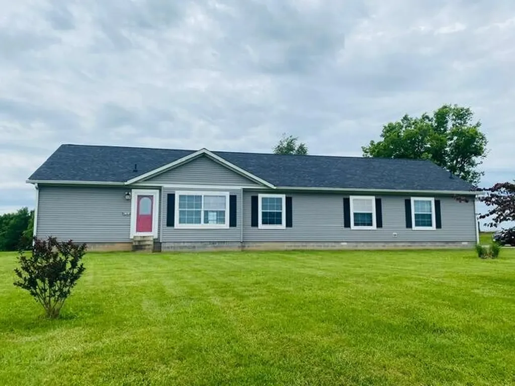 4363 Brush Grove Road Willisburg KY 40078