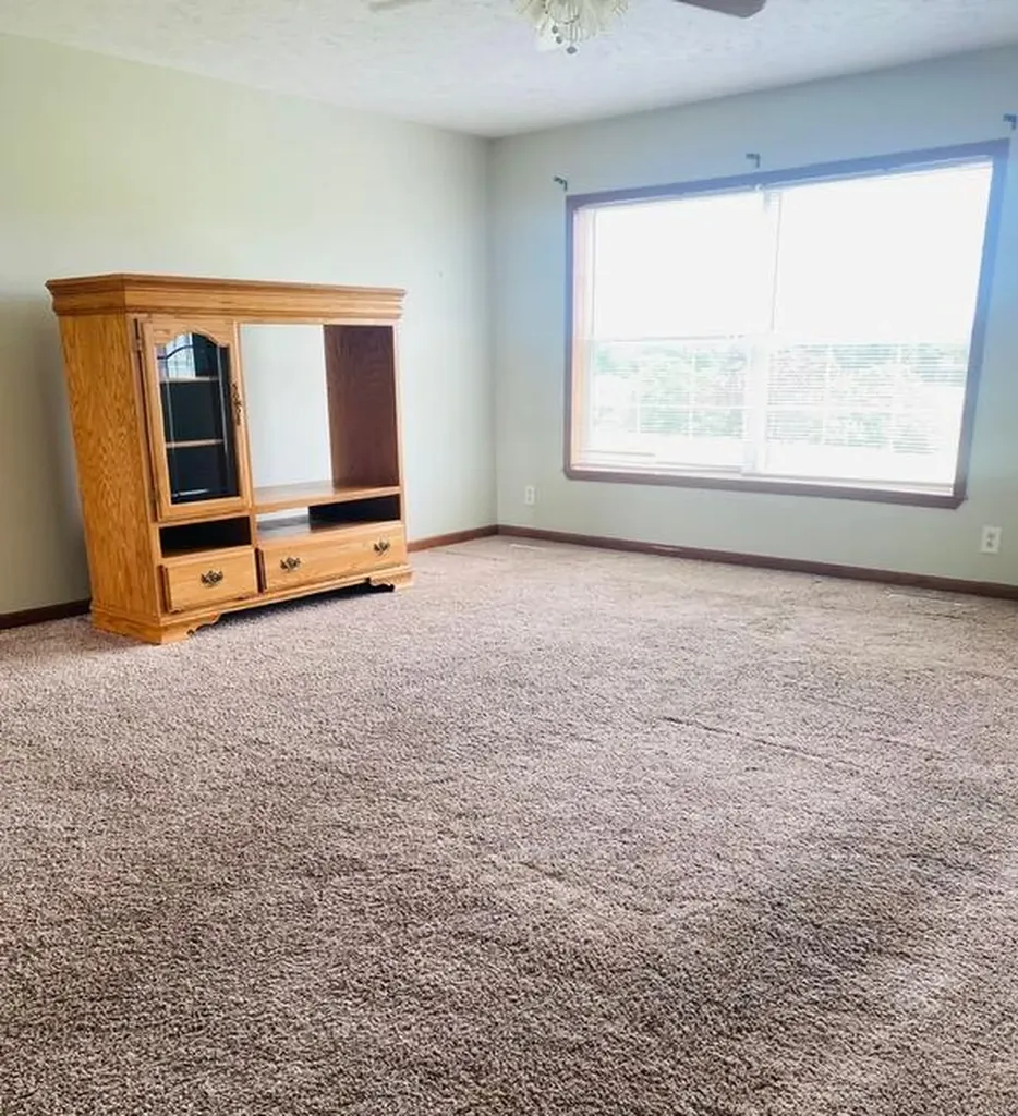 4363 Brush Grove Road Willisburg KY 40078