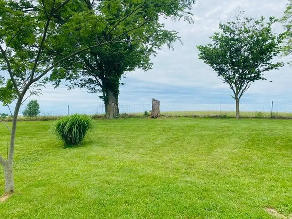 4363 Brush Grove Road Willisburg KY 40078