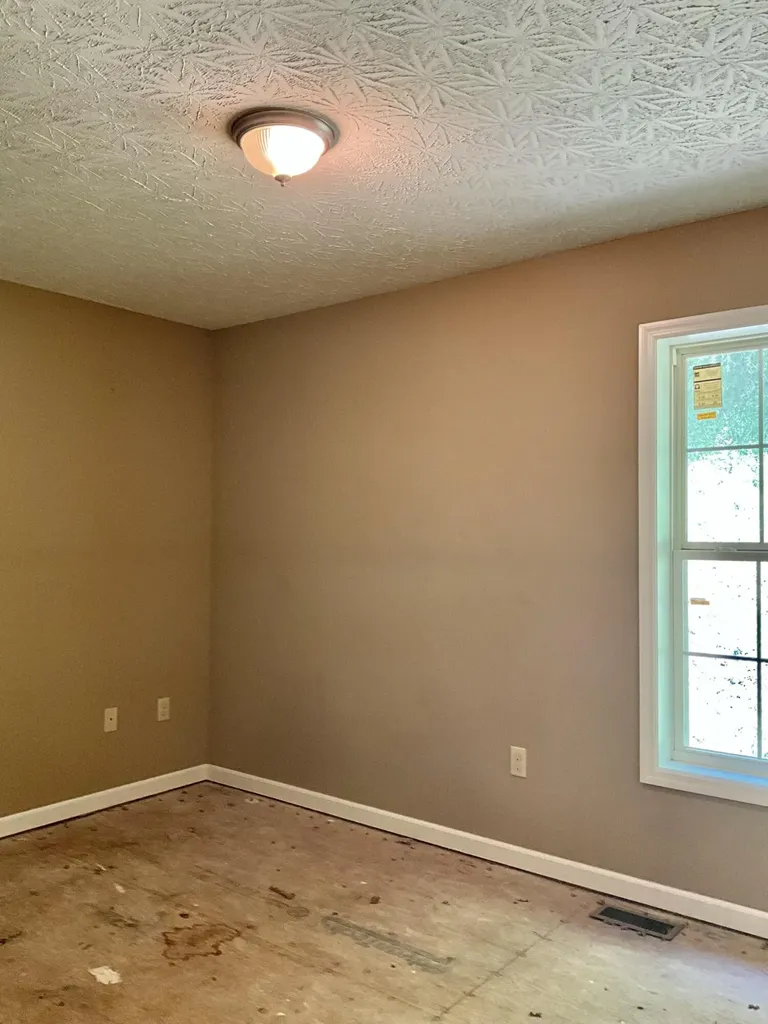 9285 Ky-1524 Manchester KY 40962