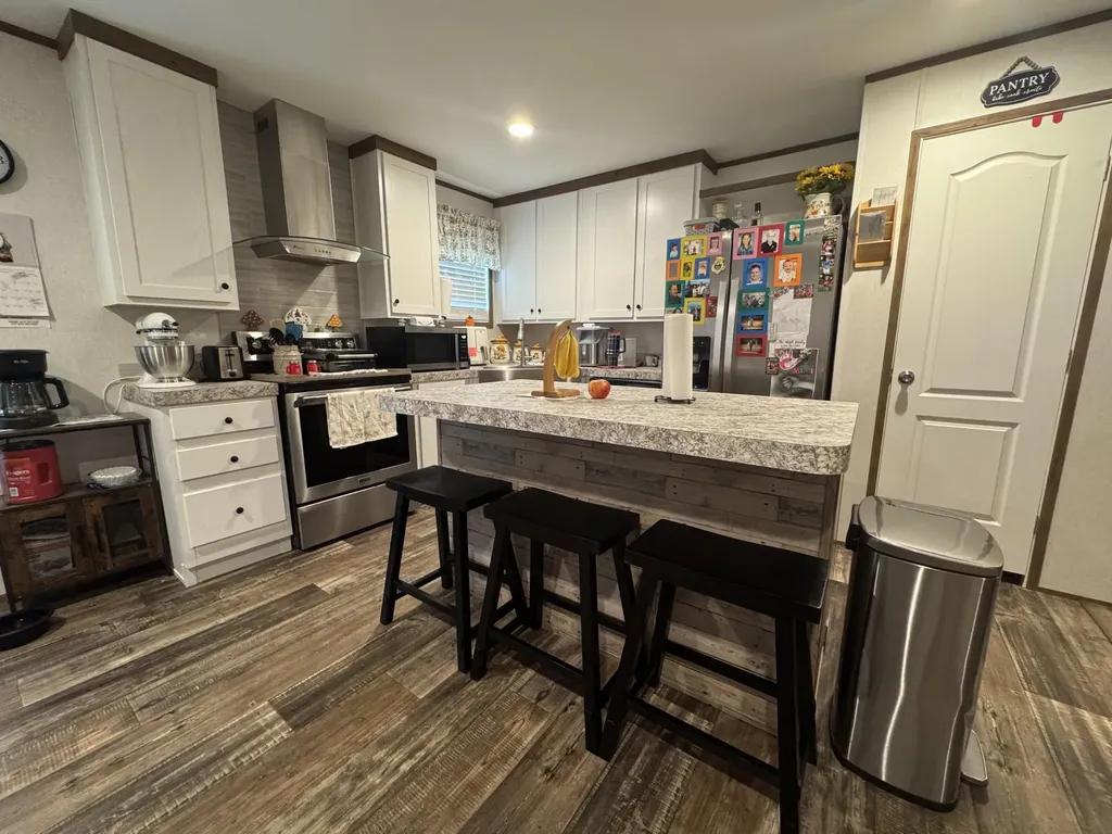 90 Deer Trail Circle Jamestown KY 42629